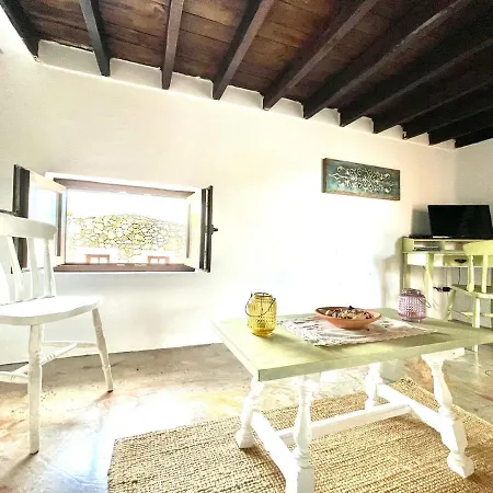 Casa Rural Con Jacuzzi, Wifi Y Inolvidables Vistas A La Montagna, En Lanzarote Haria