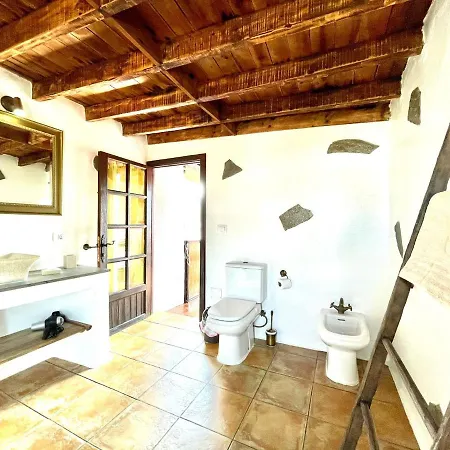 Country house Casa Rural Con Jacuzzi, Wifi Y Inolvidables Vistas A La Montagna, En Lanzarote Haria