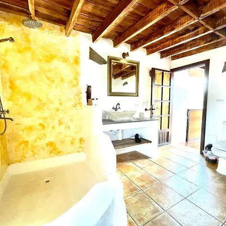 Casa Rural Con Jacuzzi, Wifi Y Inolvidables Vistas A La Montagna, En Lanzarote